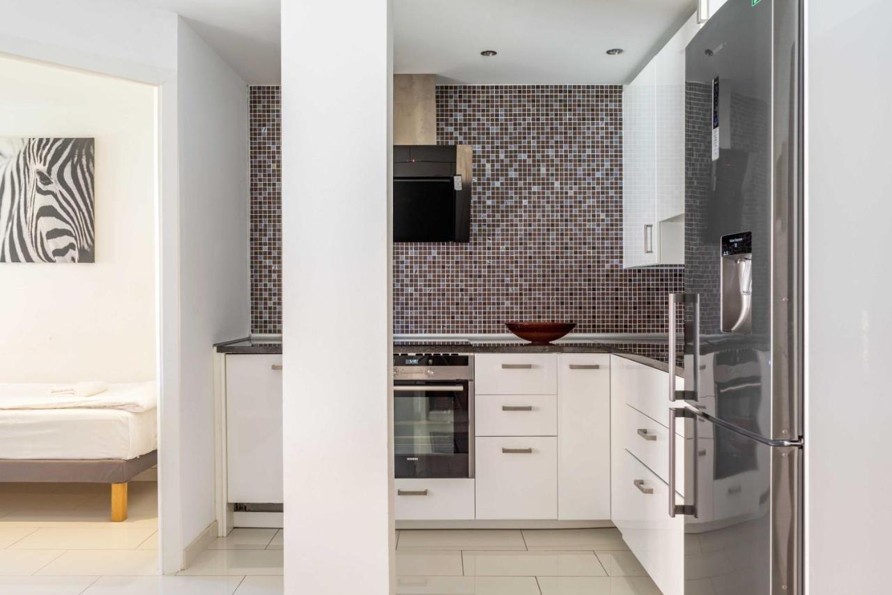 Shoreline Apartment In Fuengirola By Costarentals - Ref 88 외부 사진