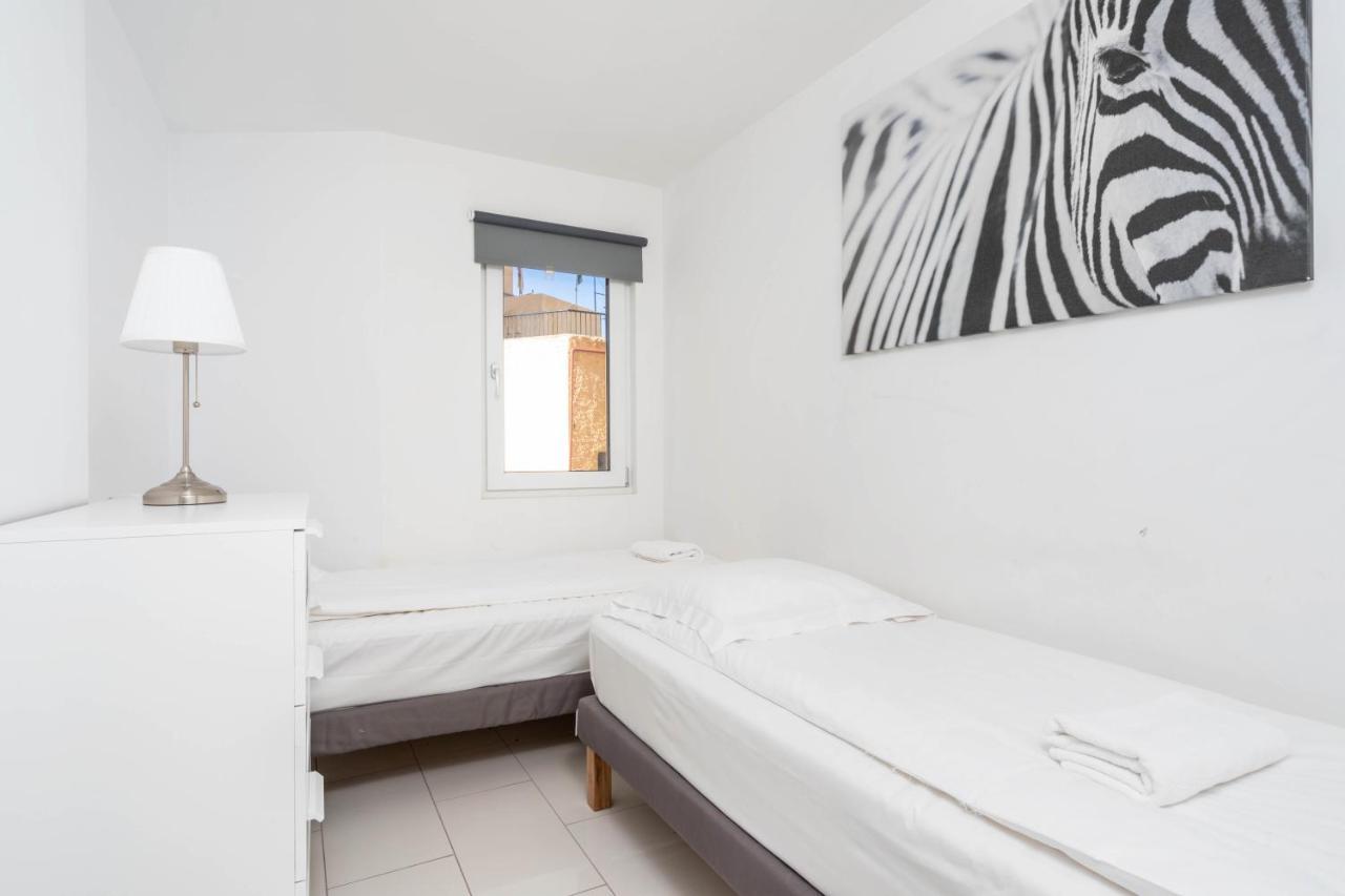 Shoreline Apartment In Fuengirola By Costarentals - Ref 88 외부 사진