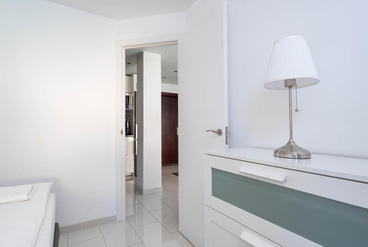 Shoreline Apartment In Fuengirola By Costarentals - Ref 88 외부 사진